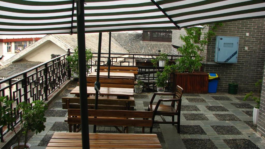 Bajie Youth Hostel Чжанцзяцзе Экстерьер фото
