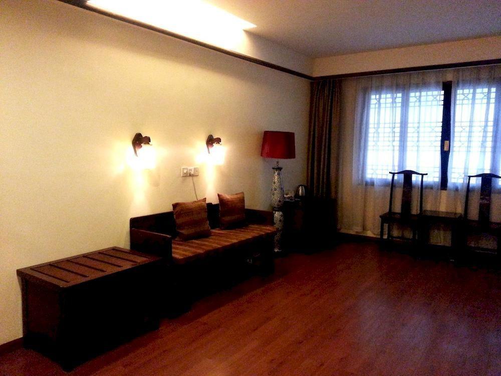 Bajie Youth Hostel Чжанцзяцзе Экстерьер фото